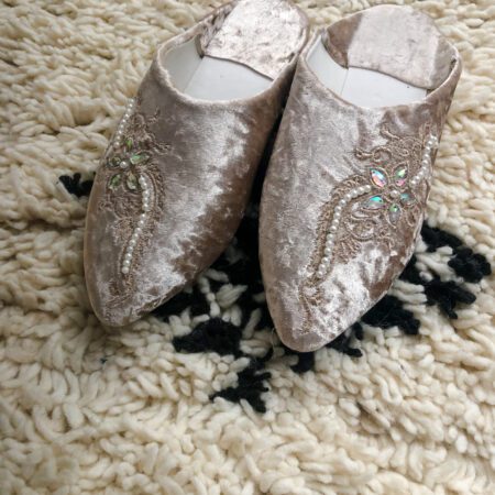 Belgha - beżowy welur