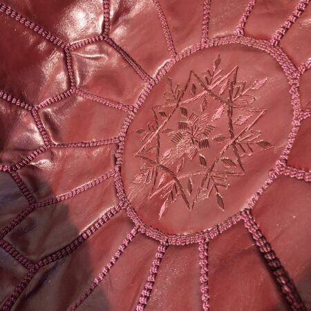 Classic Ottoman - burgundowa z czerwoną nitką duża