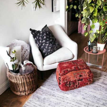 wełniany puf z maroka